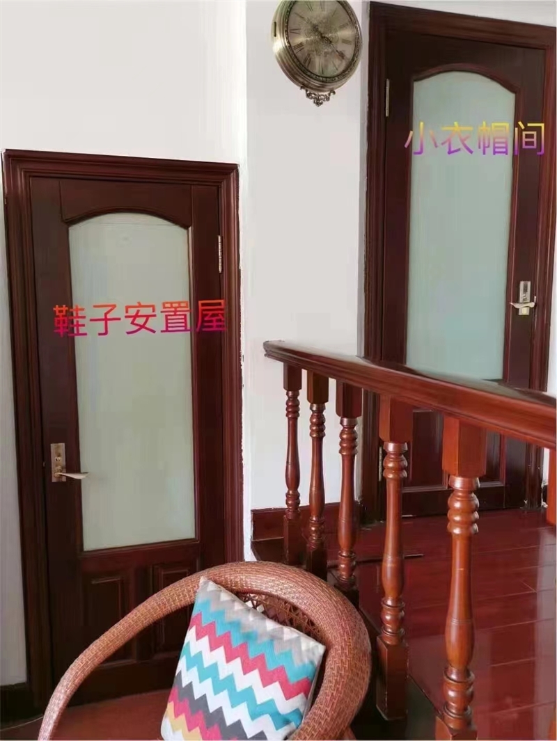 出售太白四樓157平三室一廳正房中式裝修復(fù)試架構(gòu)